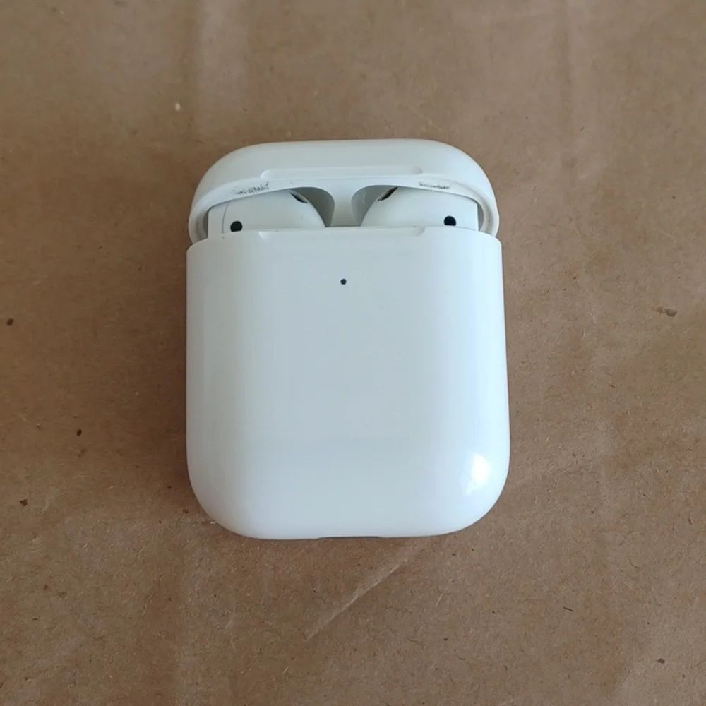 Apple Airpods